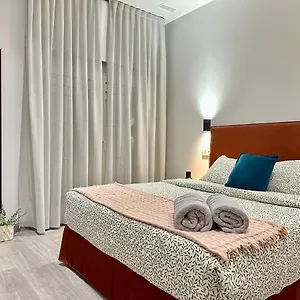 Apartment 18 - Hostatel, Granada